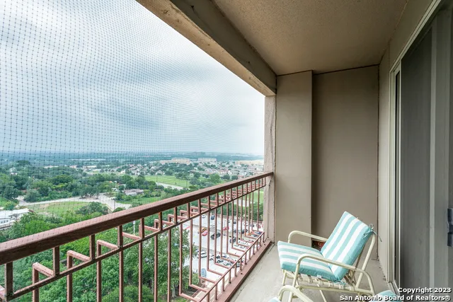 1 TOWERS PARK LN #1203 San Antonio, TX 78209