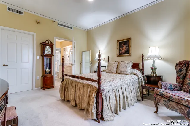 1 TOWERS PARK LN #1203 San Antonio, TX 78209