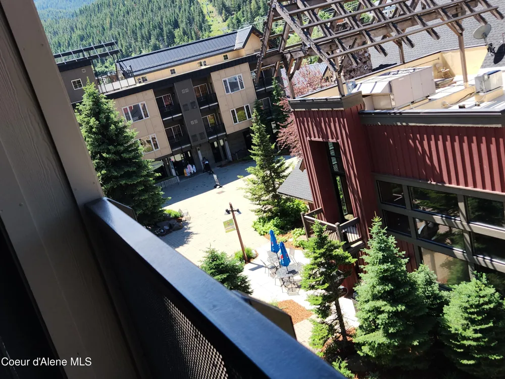 604 Bunker Ave #403 Kellogg, ID 83837