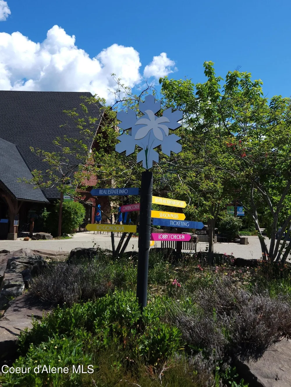604 Bunker Ave #403 Kellogg, ID 83837