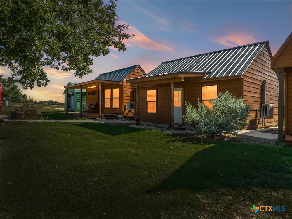 2977 Fm 1241 Purmela, TX 76566