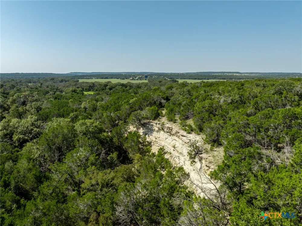 2977 Fm 1241 Purmela, TX 76566