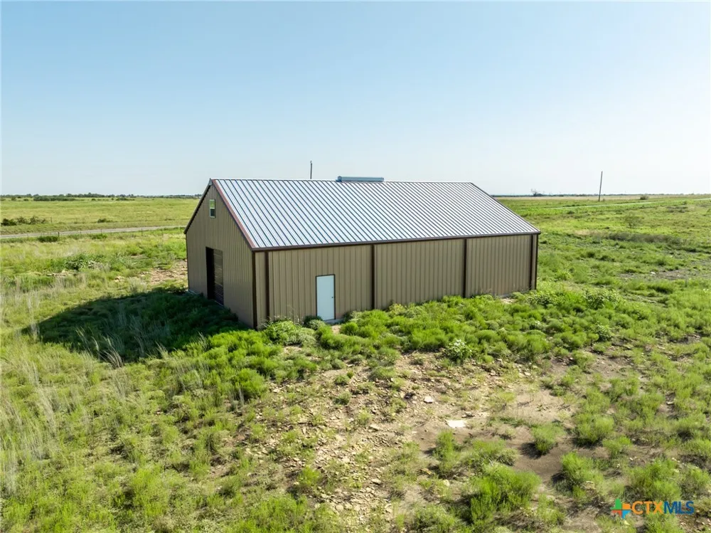 2977 Fm 1241 Purmela, TX 76566