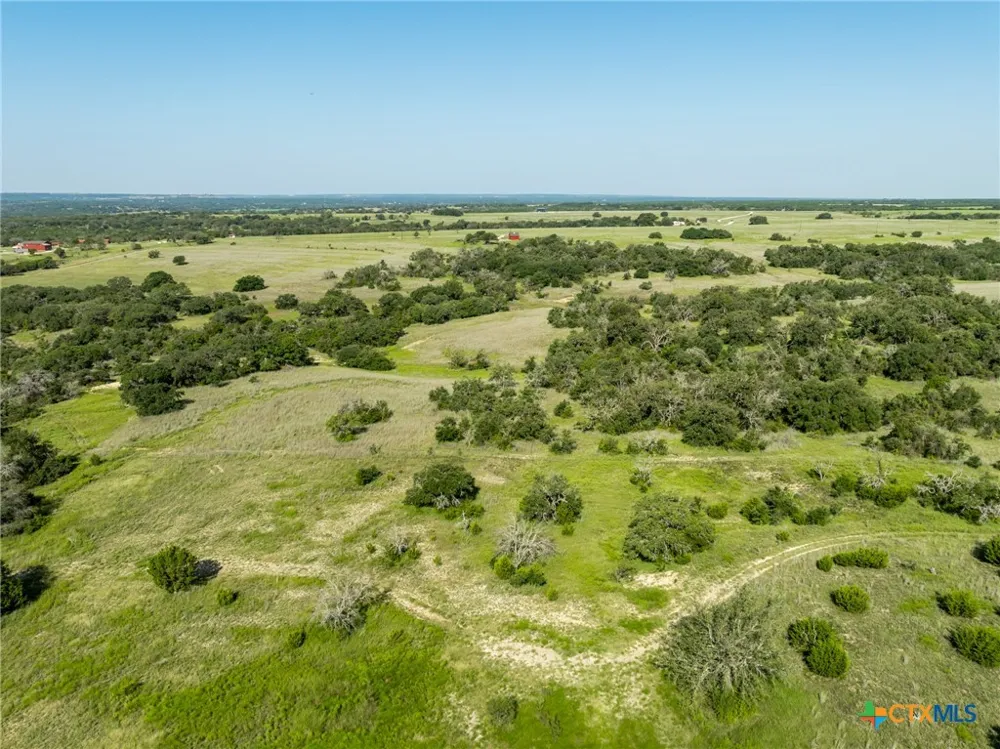 2977 Fm 1241 Purmela, TX 76566
