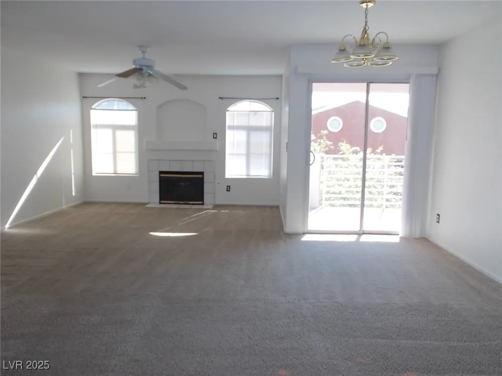 4555 E Sahara Avenue #284 Las Vegas, NV 89104