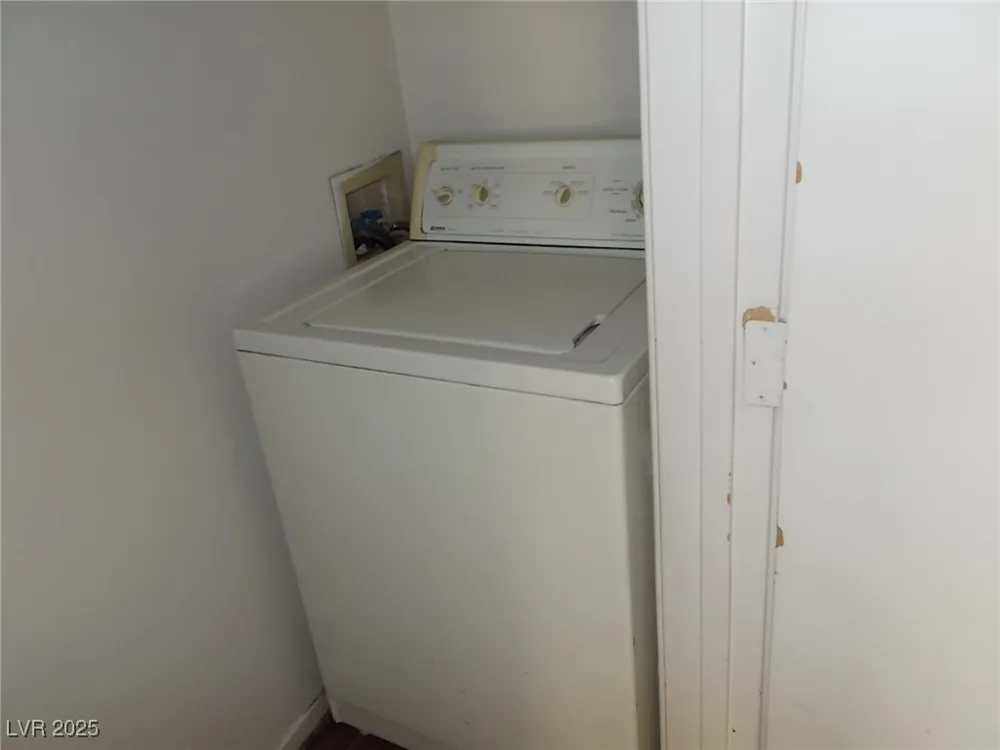 4555 E Sahara Avenue #284 Las Vegas, NV 89104