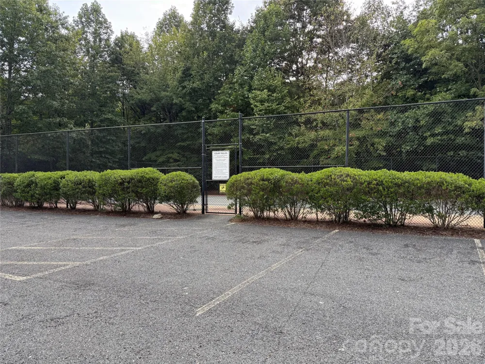 1029 Chippawa Drive #67 Arden, NC 28704