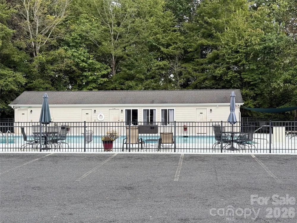1029 Chippawa Drive #67 Arden, NC 28704