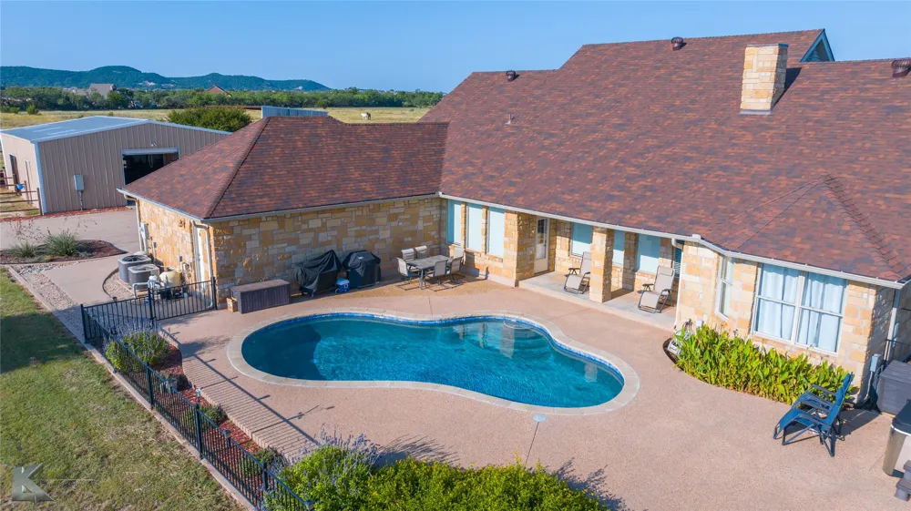 209 CR 336 Tuscola, TX 79562