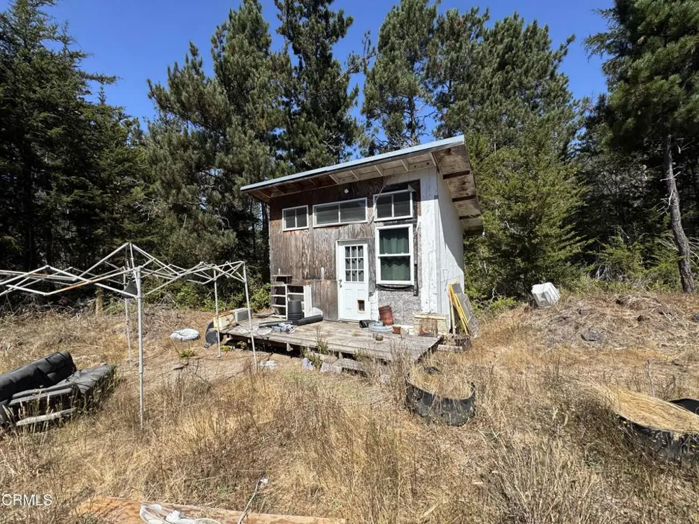 28270 Albion Ridge Road Albion, CA 95410