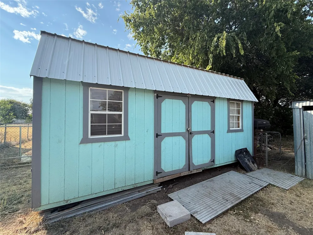 414 E Harris Street Dublin, TX 76446