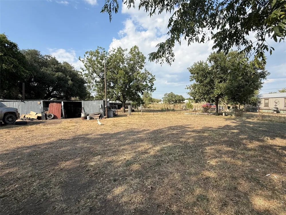 414 E Harris Street Dublin, TX 76446
