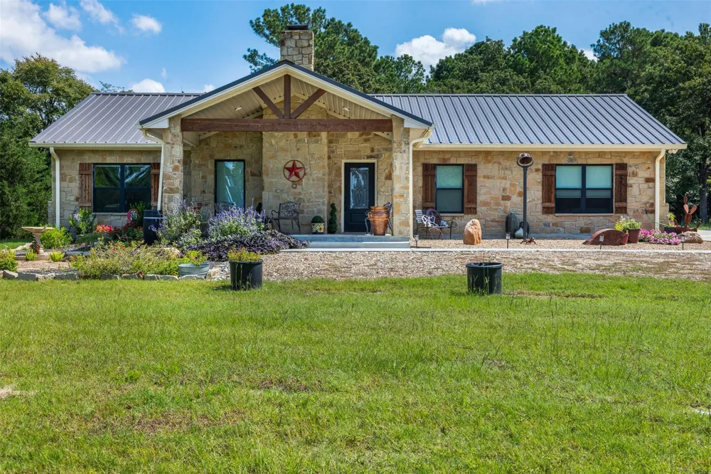 14706 Highway 90 Bedias, TX 77831