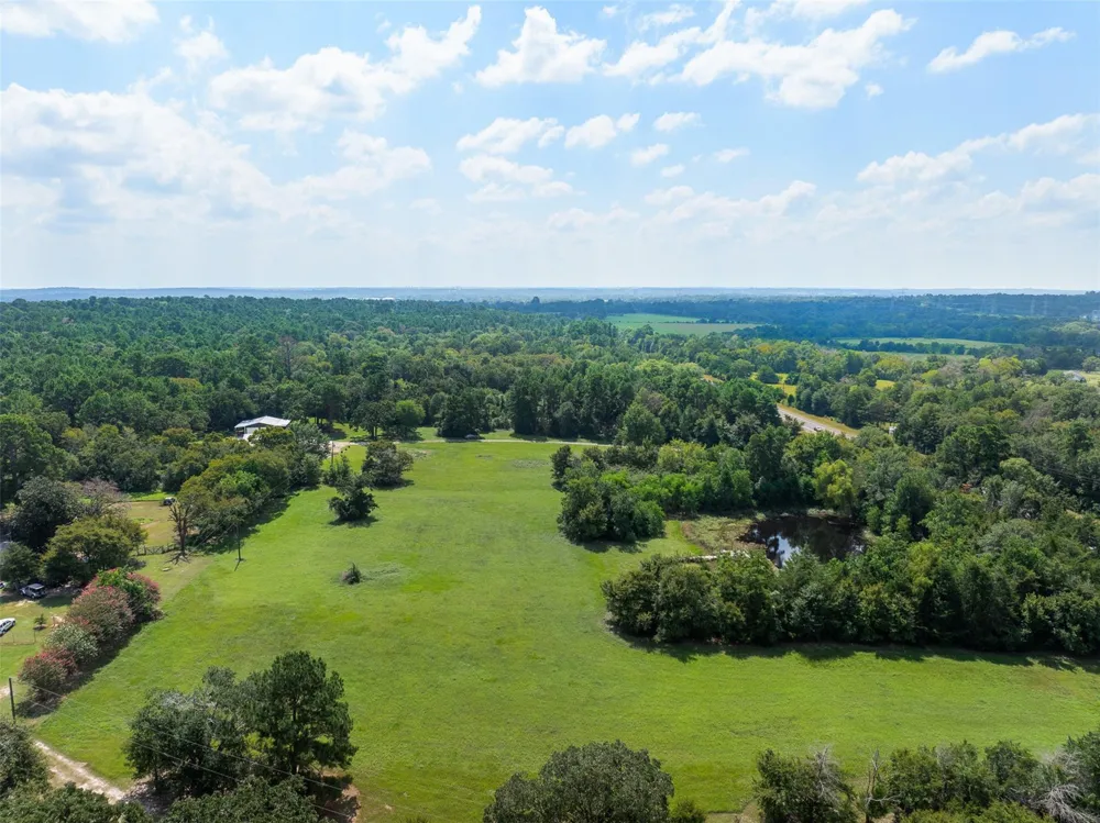 14706 Highway 90 Bedias, TX 77831