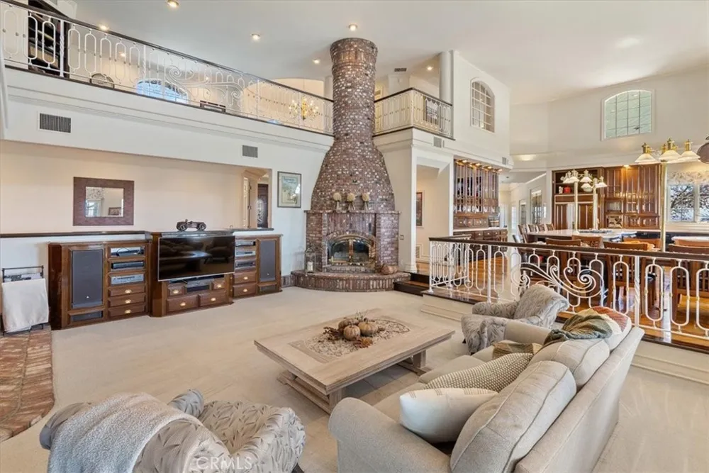 8283 Cross Canyons Road San Miguel, CA 93451