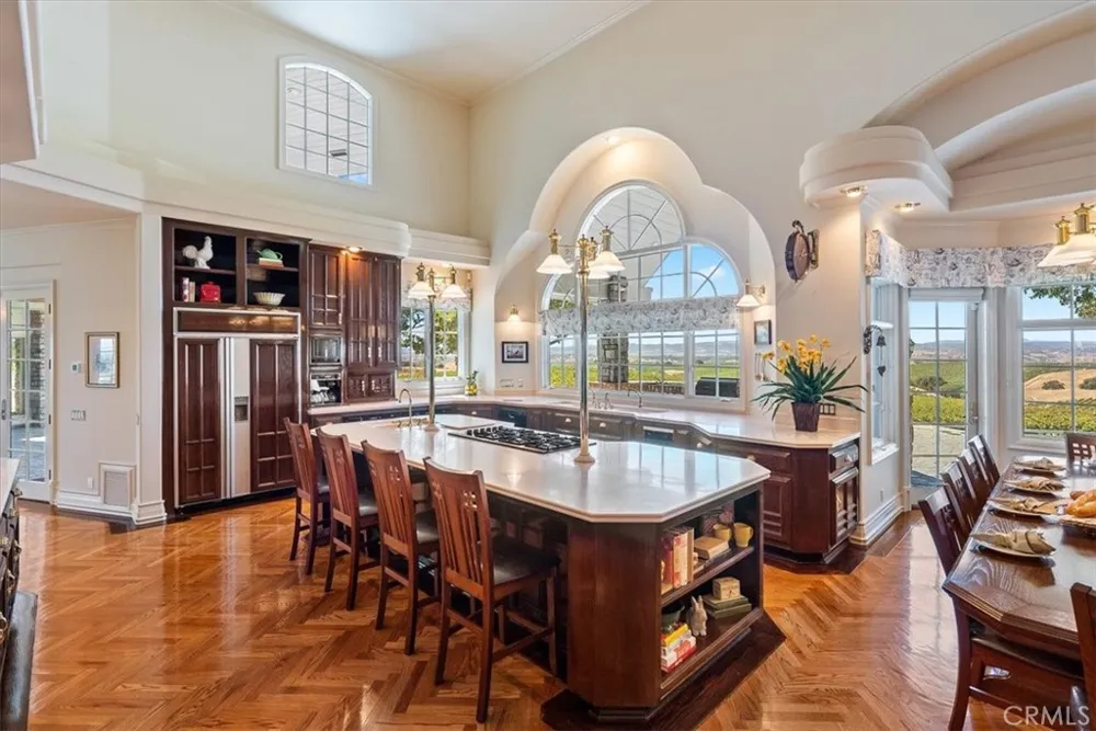 8283 Cross Canyons Road San Miguel, CA 93451