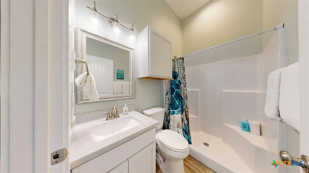 1813 S 11th Street #106 Port Aransas, TX 78373