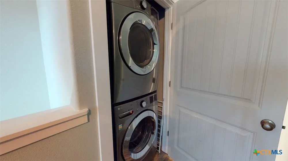 1813 S 11th Street #106 Port Aransas, TX 78373