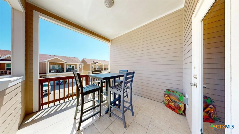 1813 S 11th Street #106 Port Aransas, TX 78373