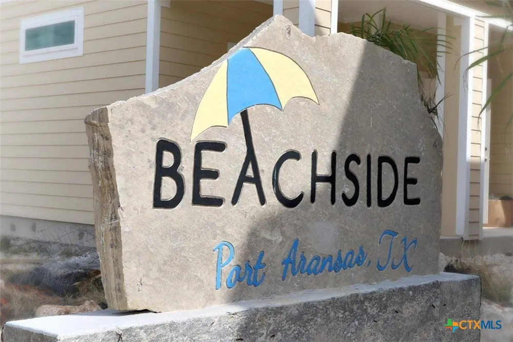 1813 S 11th Street #106 Port Aransas, TX 78373