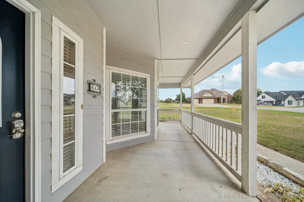 814 S Tall Chief Avenue Skiatook, OK 74070