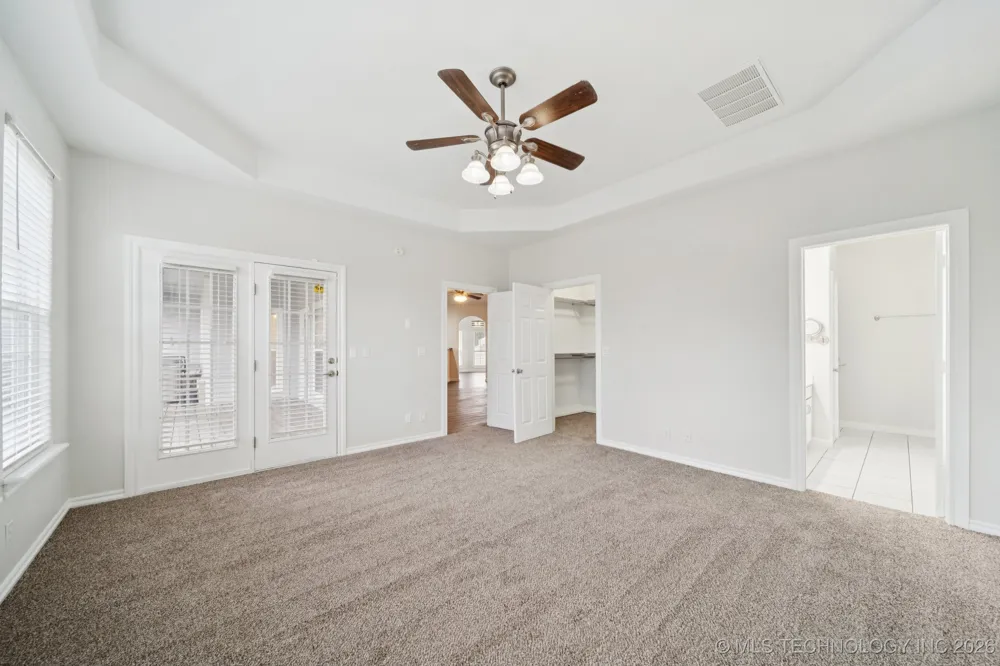 814 S Tall Chief Avenue Skiatook, OK 74070
