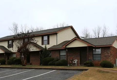 102 Mountain View Court