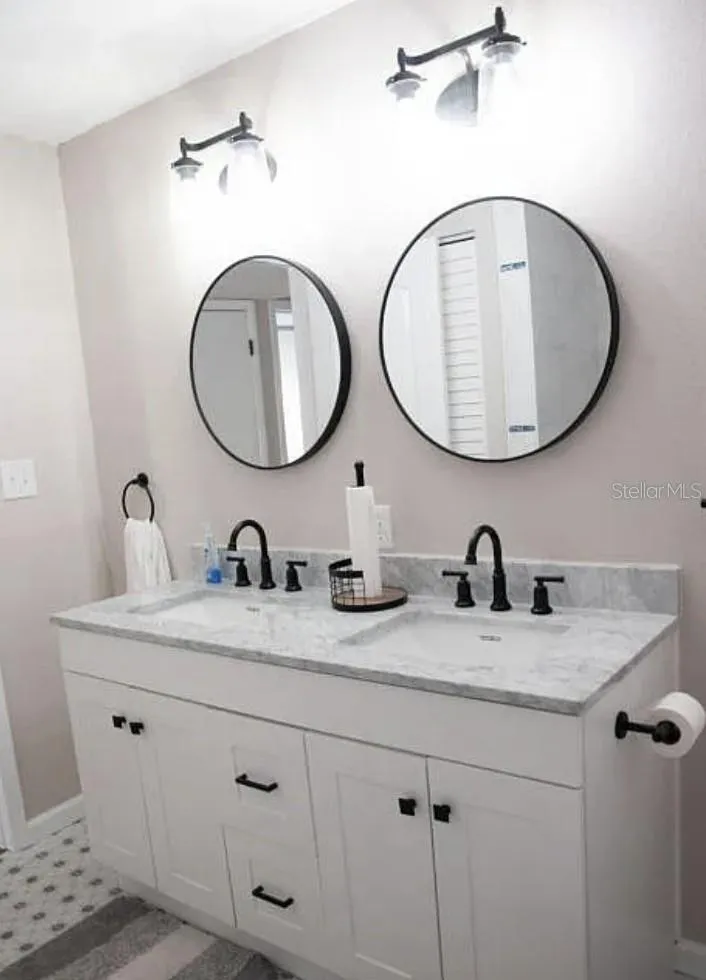265 W TOWNE PLACE Titusville, FL 32796