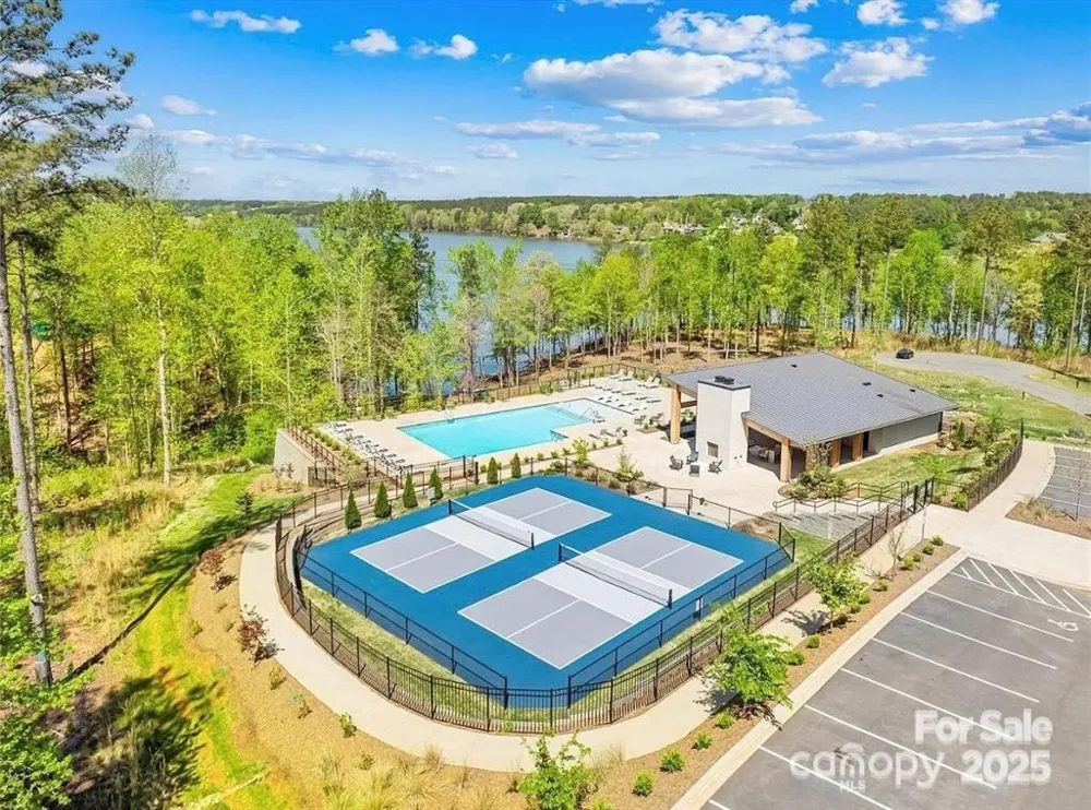 2169 Windom Peak Summit #199 Connelly Springs, NC 28612