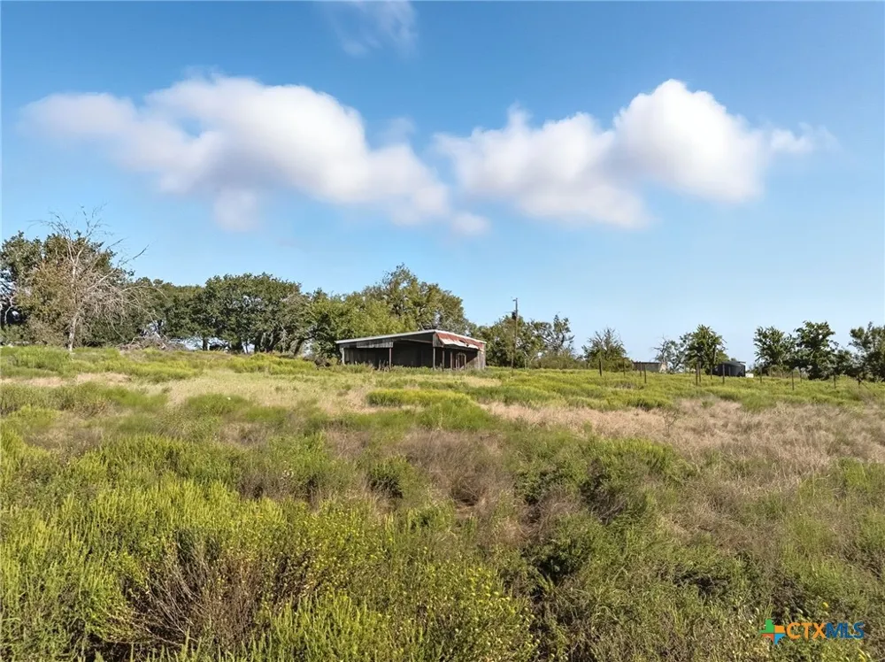 Farm Road 221 Hamilton, TX 76565