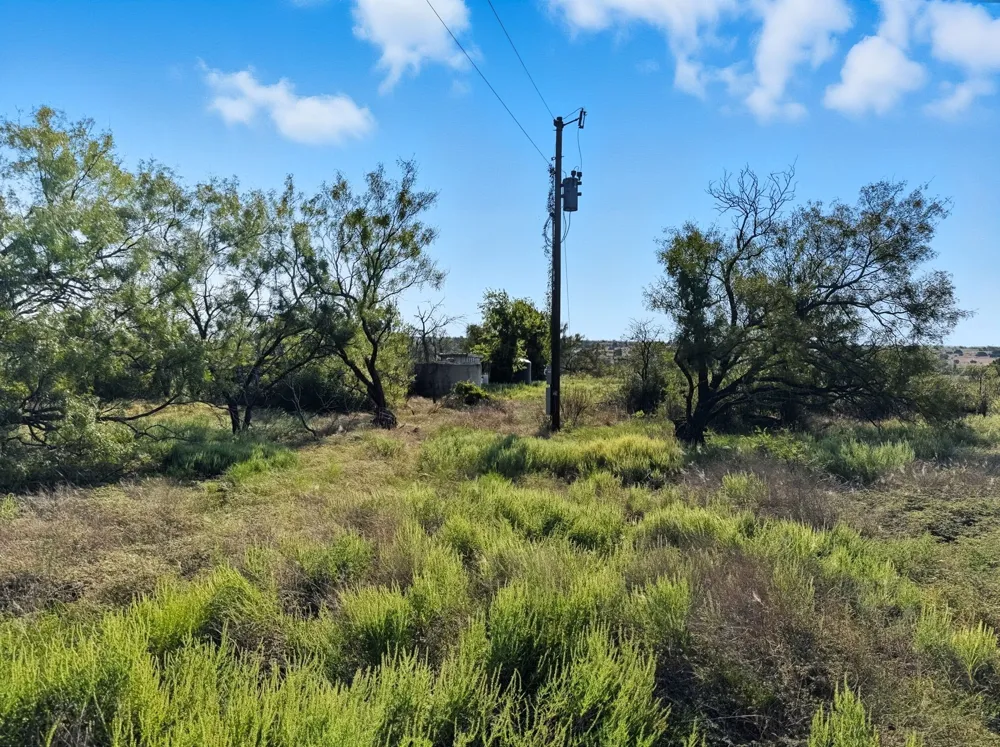 FM 221 Pottsville, TX 76565