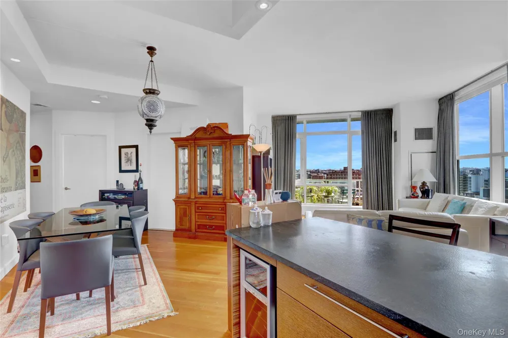 11-24 31st Avenue #10E Long Island City, NY 11106