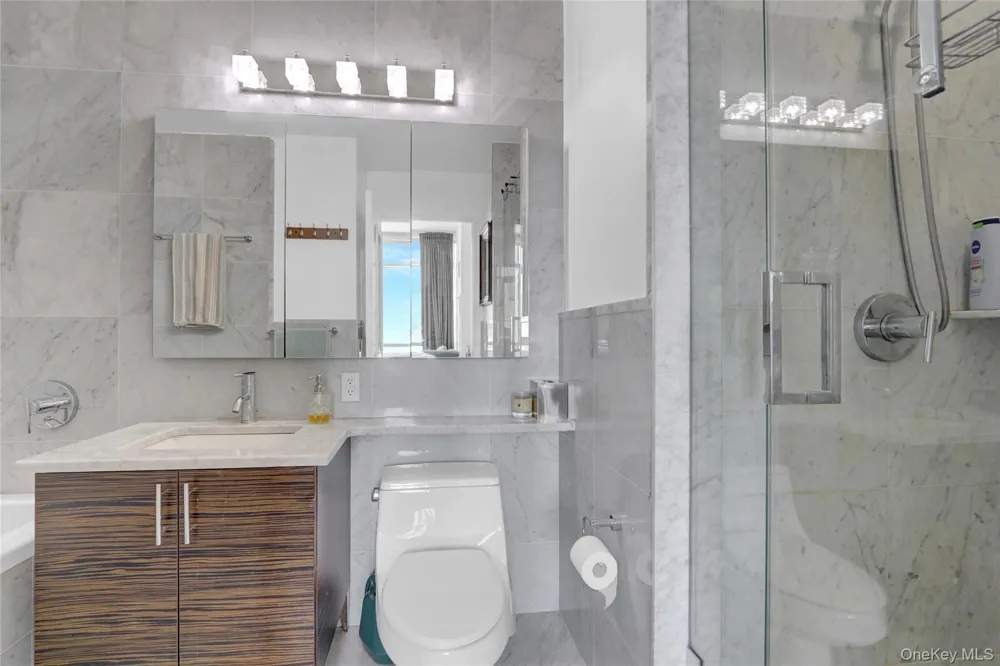 11-24 31st Avenue #10E Long Island City, NY 11106
