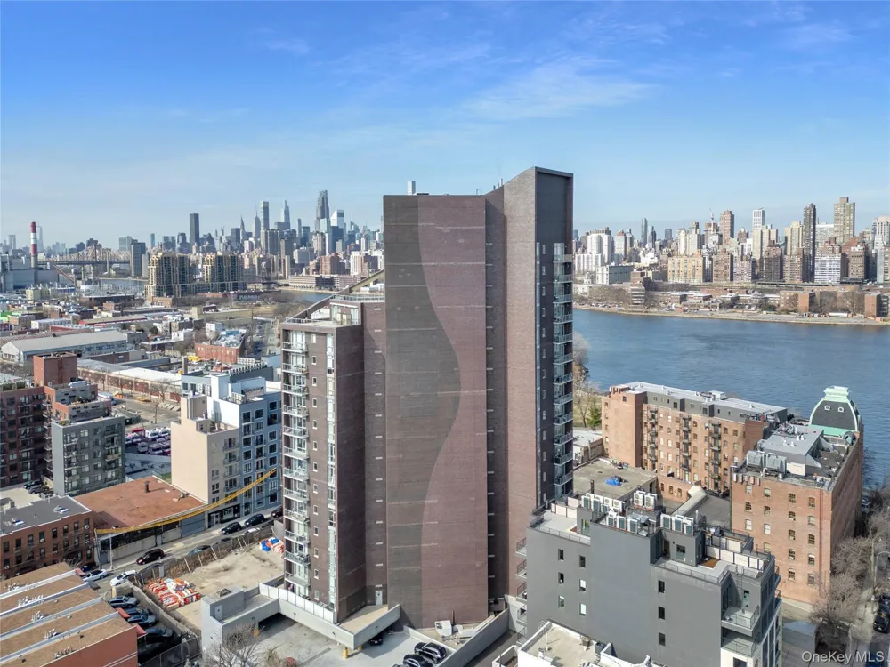 11-24 31st Avenue #10E Long Island City, NY 11106