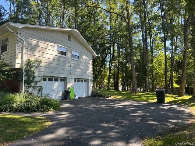 6 Adele Boulevard Spring Valley, NY 10977