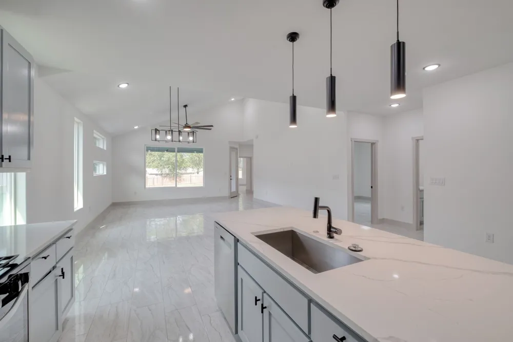 202 Washington Street Elgin, TX 78621