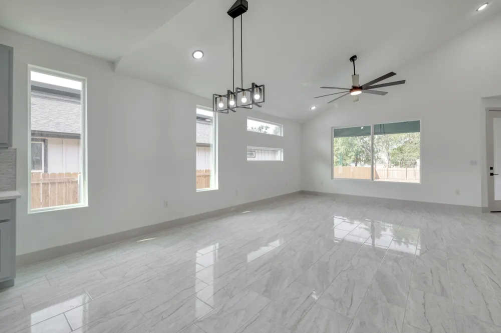 202 Washington Street Elgin, TX 78621