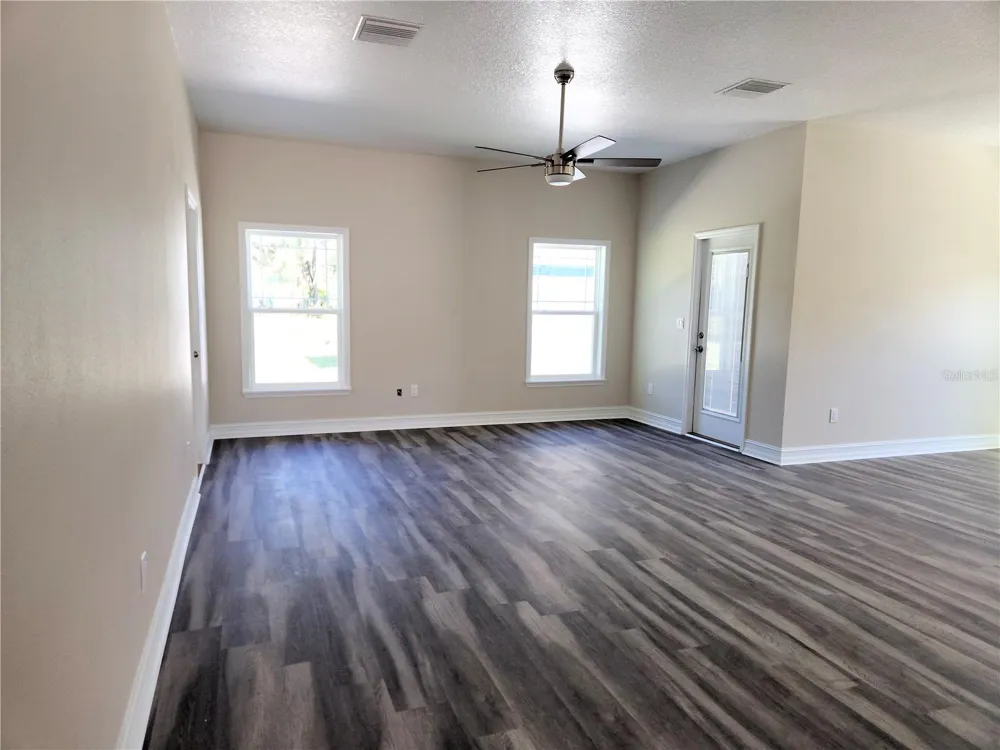 416 SHANNON ESTATES COURT Plant City, FL 33563