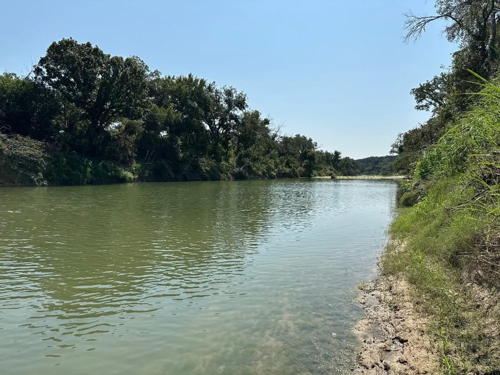 105 Winding River Road Kempner, TX 76539