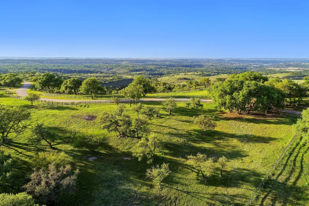 18429 Moreh Peak Pass Austin, TX 78738
