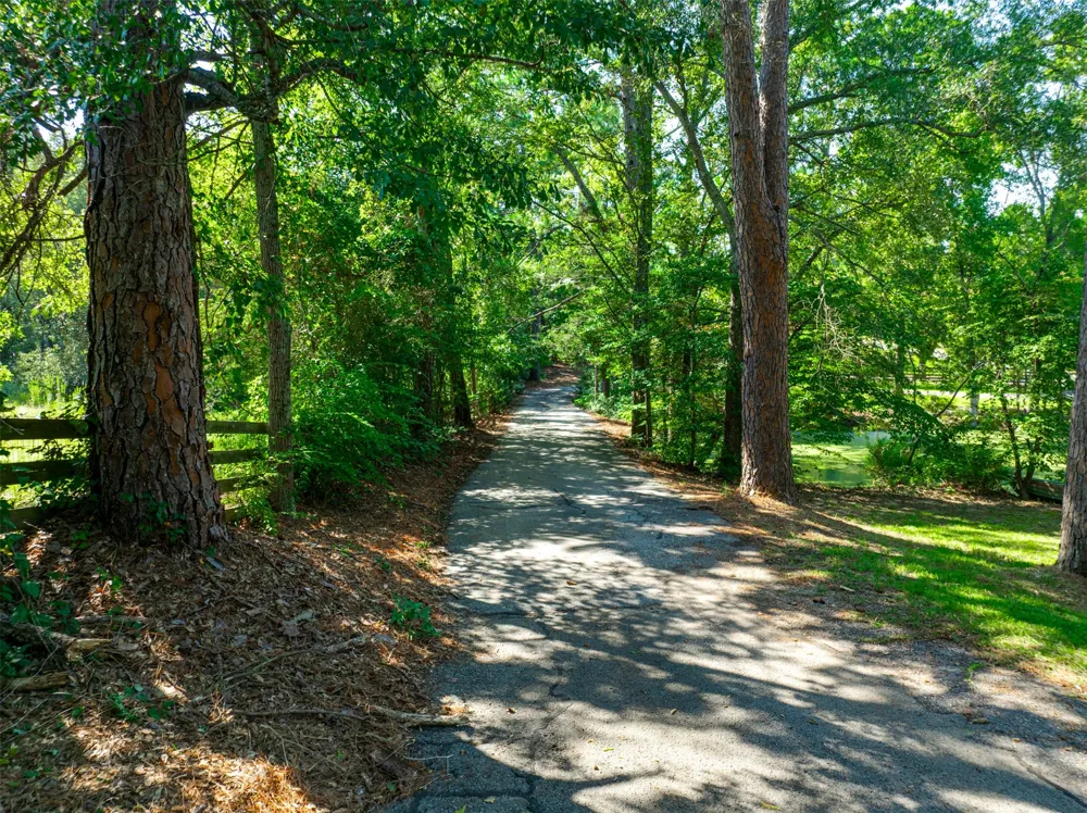 2900 S Robertson Avenue Tyler, TX 75701