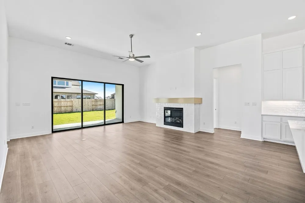 116 Uphill Drive Liberty Hill, TX 78642