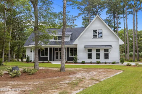 139 Indian Trail