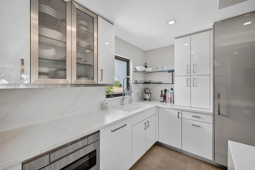 1223 Hillsboro Mile #4 Hillsboro Beach, FL 33062