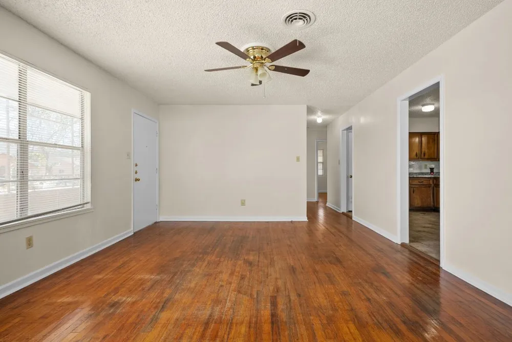 302 Easy Street Copperas Cove, TX 76522