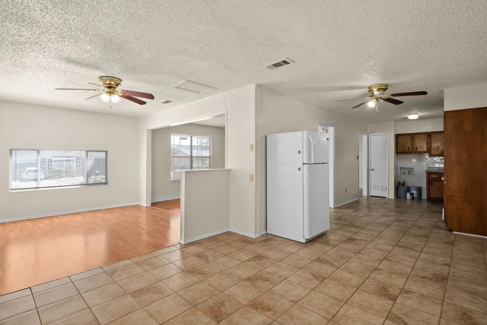 302 Easy Street Copperas Cove, TX 76522