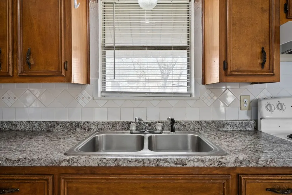 302 Easy Street Copperas Cove, TX 76522
