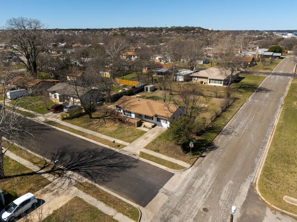302 Easy Street Copperas Cove, TX 76522