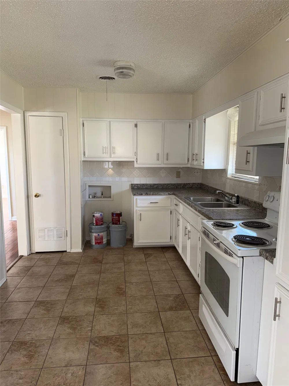 302 Easy Street Copperas Cove, TX 76522