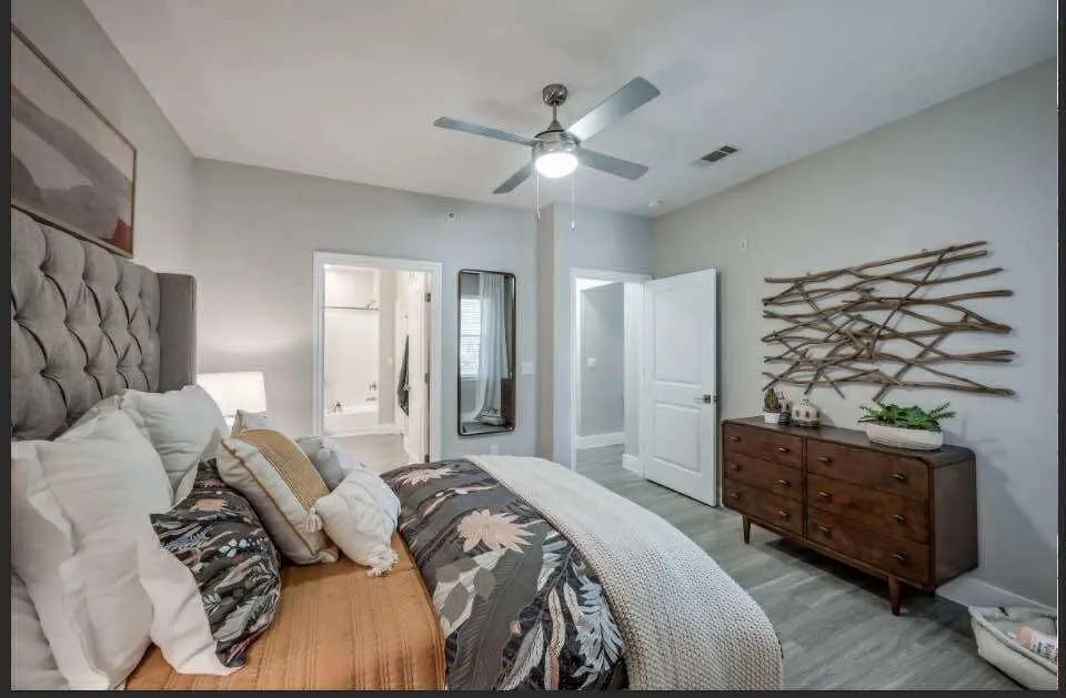 529 Barker Clodine Road #Juniper Houston, TX 77094